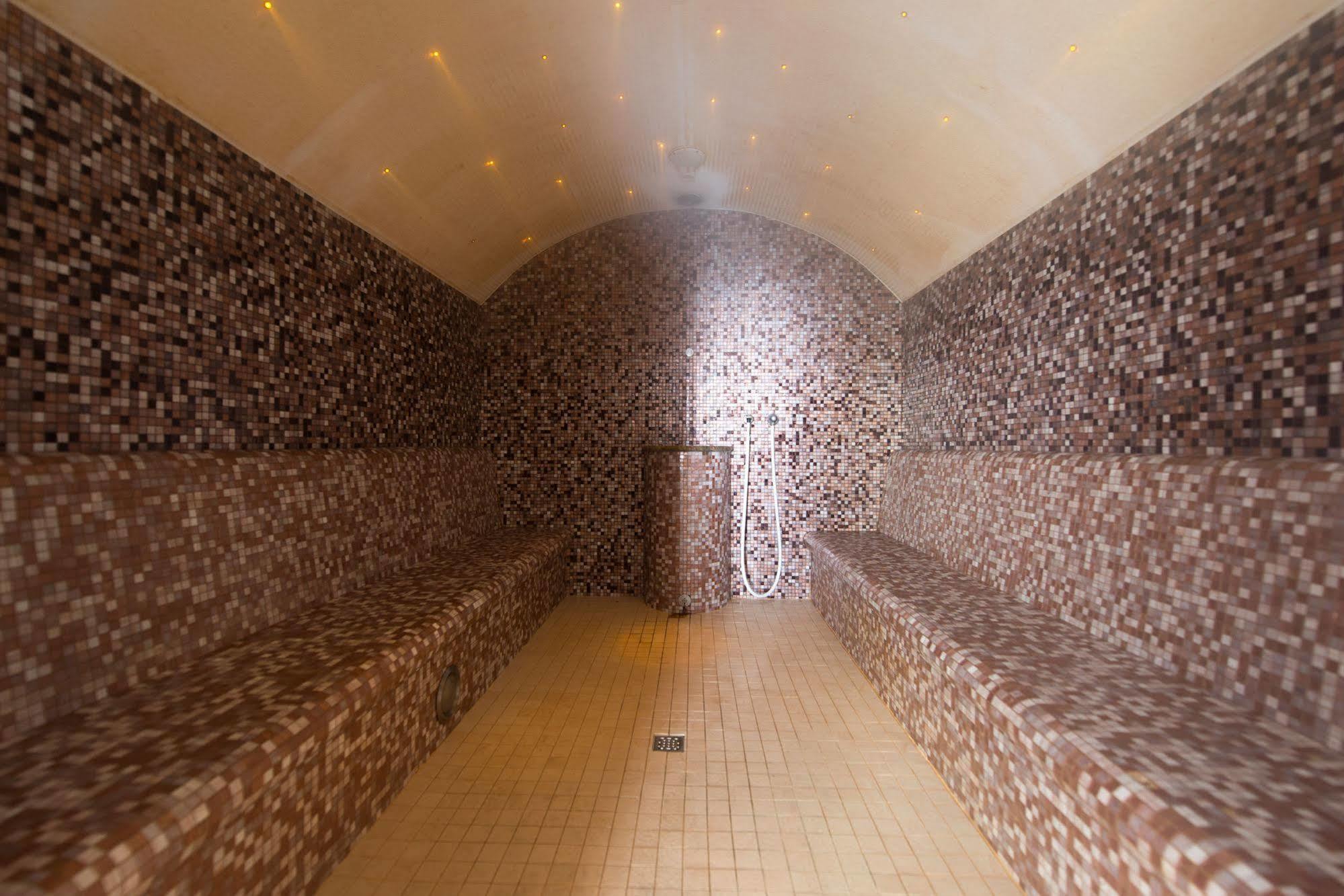 Hotel Leda Spa - Adults Only Kołobrzeg Esterno foto